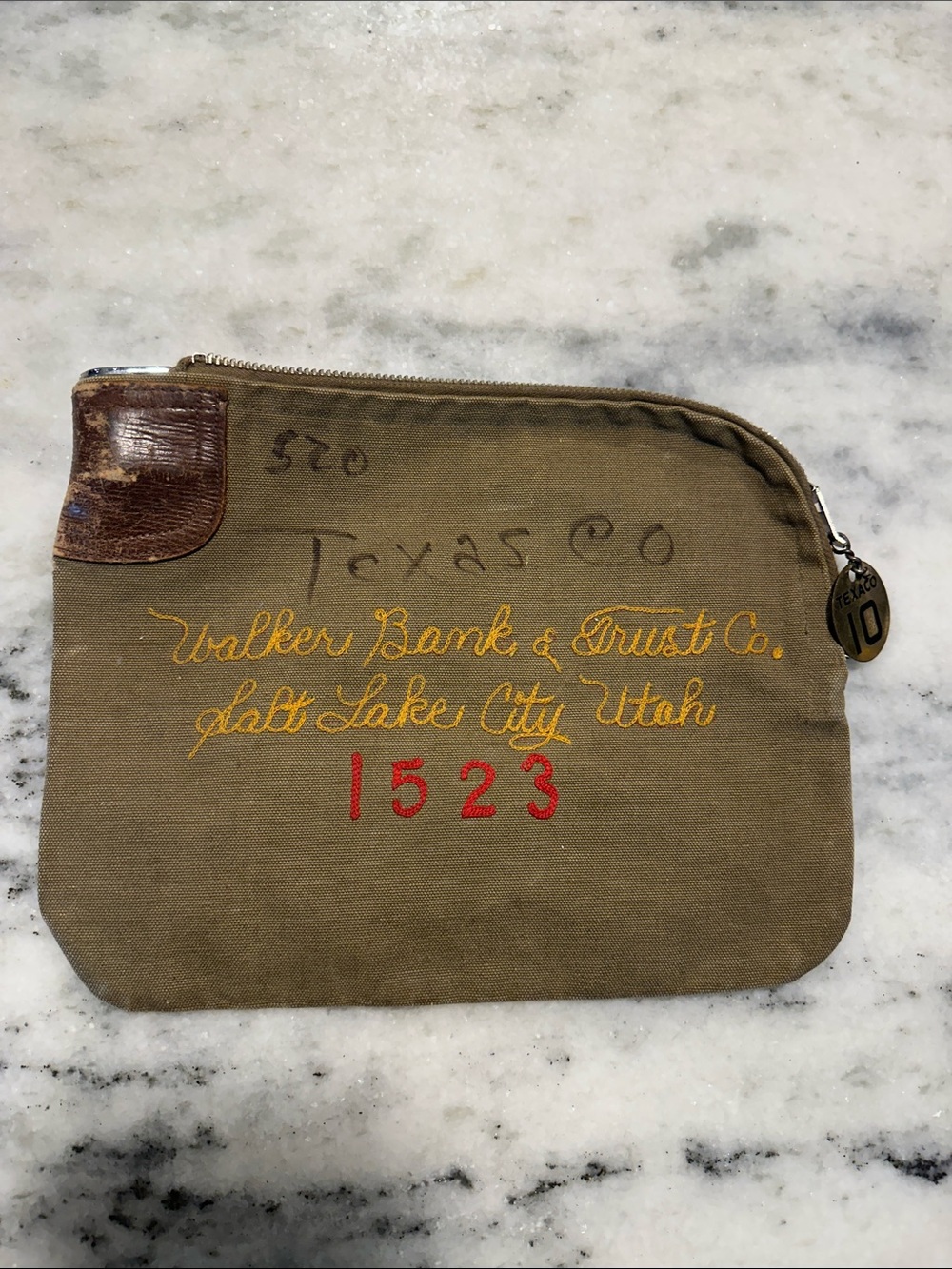 VINTAGE 1940s Walker Bank & Trust Olive Canvas Cash Bag with Keyed Entry